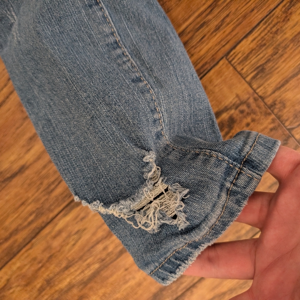 Distressed Skinny‎ Jeans - Picture 8 of 11